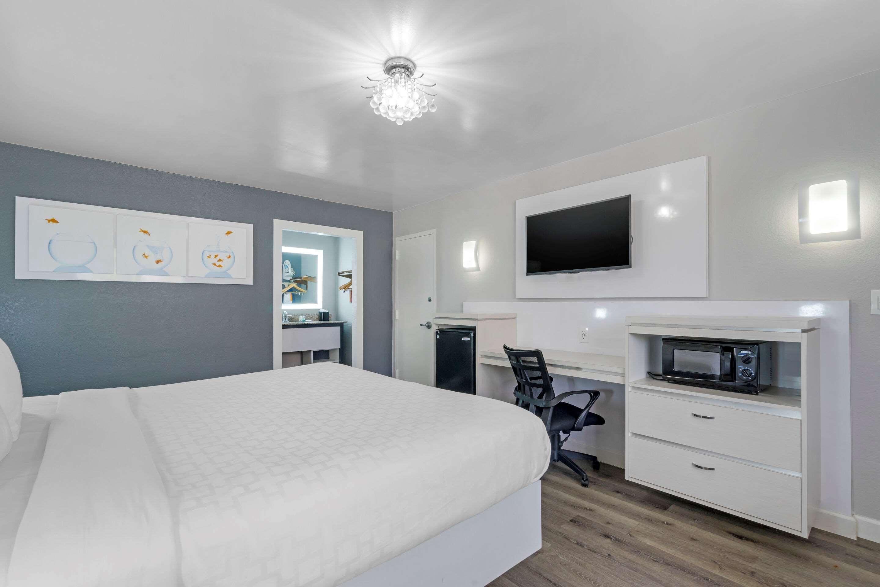 Quality Inn And Conference Center Tampa-Brandon Heartland Екстериор снимка